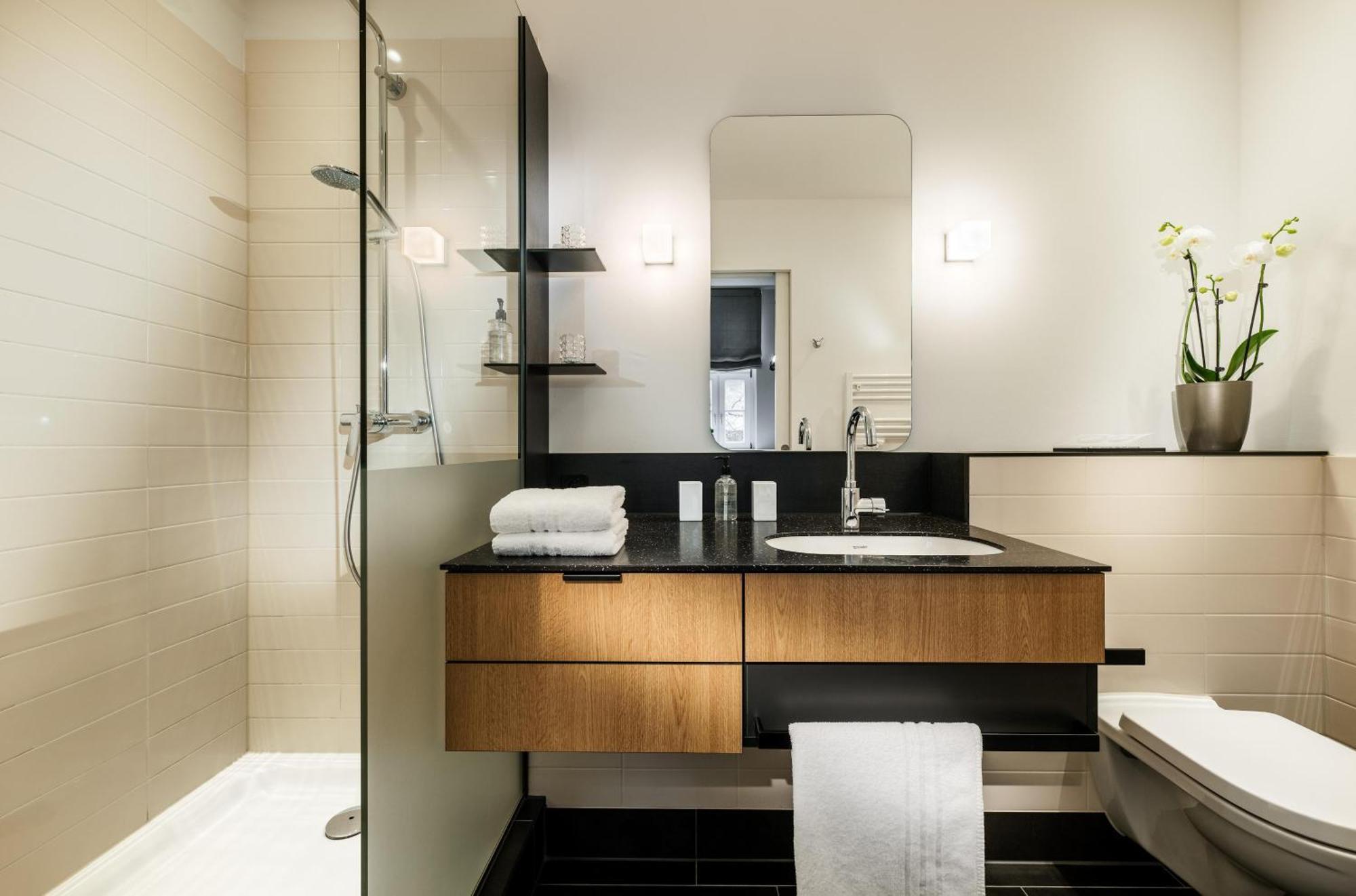 Superior Apartment,1746945116:JPEG